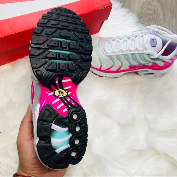 😍New Nike Air Max Plus - Picture 5 of 6